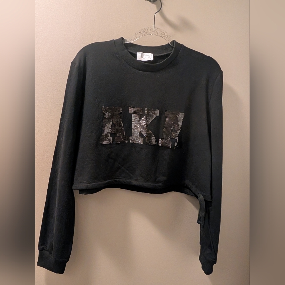 ✨🖤Alpha Kappa Alpha 2X The Liq Tee "Baddie Dana" Blackout Crop Sequins